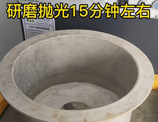 正在江海不锈钢螺母螺套去毛刺江海去氧化层